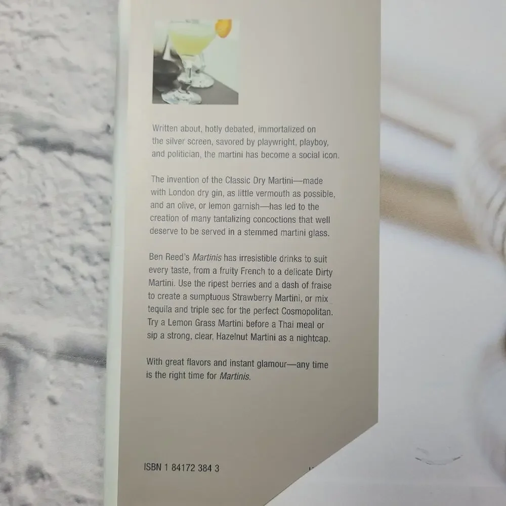 Martinis Recipe Book by Ben Reed